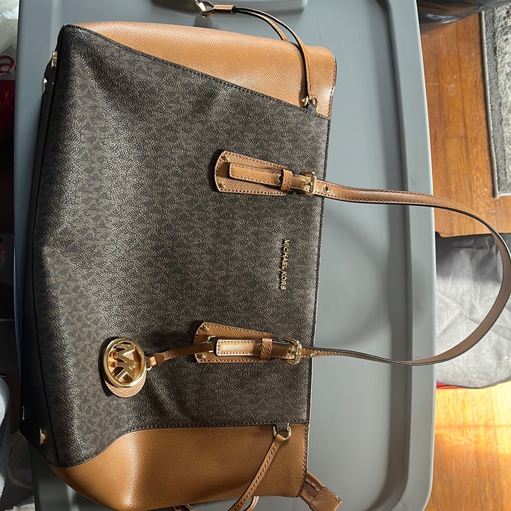 Michael Kors tote bag
